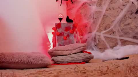 Snapshot of riley_bensongh chatting on October 19, 11:31 pm Riley online show from October 19, 11:31 pm