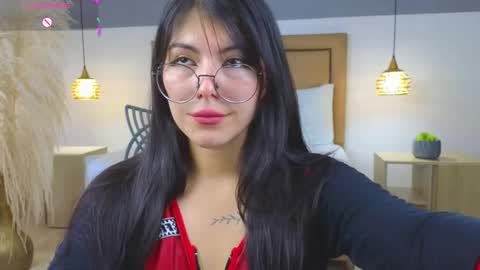 Snapshot of riley_sierra chatting on February 20, 12:36 pm Riley Sierra online show from February 20, 12:36 pm