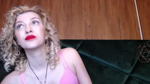 rileylannax online show from March 3, 3:13 am