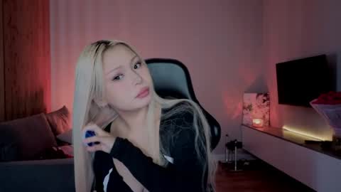 rileymee online show from April 21, 3:13 am