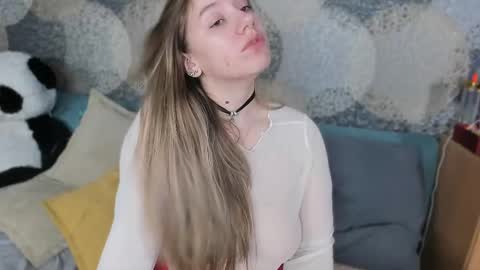 Snapshot of rindragon chatting on February 22, 9:26 pm Rina online show from February 22, 9:26 pm