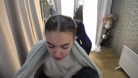 ritaneer online show from October 15, 8:48 am