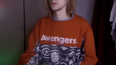 Mikey online show from December 12, 2:44 pm