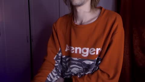 Mikey online show from December 27, 2:36 am