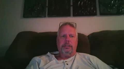 Snapshot of rob9271963 chatting on January 7, 1:28 am Rob online show from January 7, 1:28 am