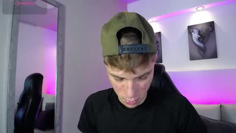 Robbin online show from December 3, 5:19 am