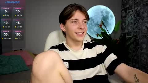 Snapshot of robby_manson chatting on October 3, 1:30 pm robby_manson online show from October 3, 1:30 pm
