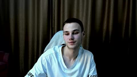 robert10211 online show from January 14, 10:29 pm