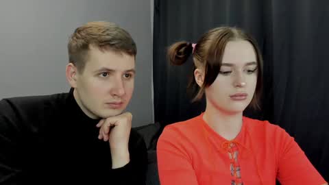 Snapshot of robert_lisa chatting on January 24, 8:44 am Lisa and Robert i am online all days 900 am GMT3 online show from January 24, 8:44 am