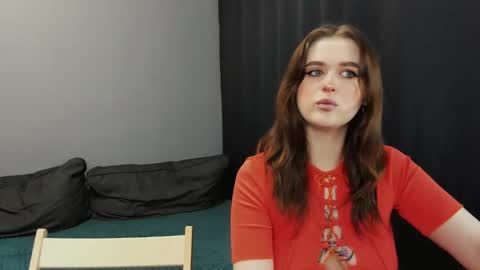 Snapshot of robert_lisa chatting on March 9, 11:14 am Lisa and Robert i am online all days 900 am GMT3 online show from March 9, 11:14 am