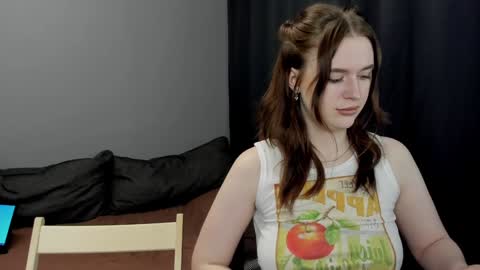 Snapshot of robert_lisa chatting on January 31, 10:31 am Lisa and Robert i am online all days 900 am GMT3 online show from January 31, 10:31 am