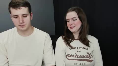 Snapshot of robert_lisa chatting on February 28, 7:48 am Lisa and Robert i am online all days 900 am GMT3 online show from February 28, 7:48 am