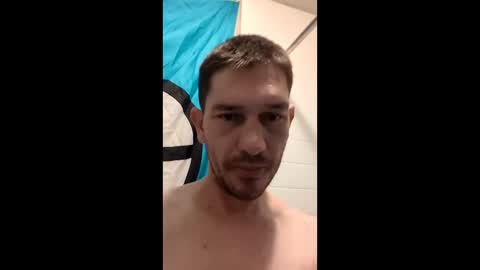 roberth646621935 online show from January 9, 7:47 am