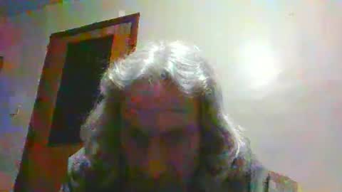 Robert online show from December 13, 7:53 pm