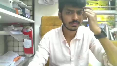 Snapshot of robertsalia220 chatting on December 4, 11:57 am Robertsalia online show from December 4, 11:57 am