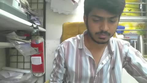 Snapshot of robertsalia220 chatting on February 25, 8:14 am Robertsalia online show from February 25, 8:14 am