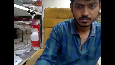 Snapshot of robertsalia220 chatting on October 3, 12:35 pm Robertsalia online show from October 3, 12:35 pm