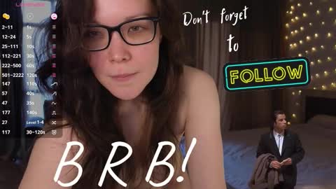 Robin online show from October 17, 11:42 pm