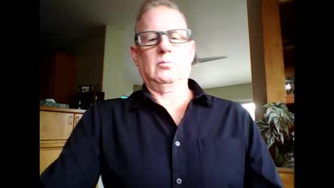 robo0000 online show from October 2, 9:13 pm