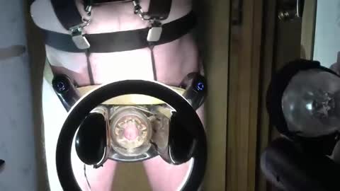 Robodickmilker online show from February 16, 6:21 am