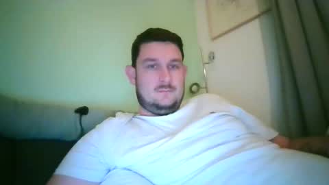 Robin online show from January 9, 4:23 pm