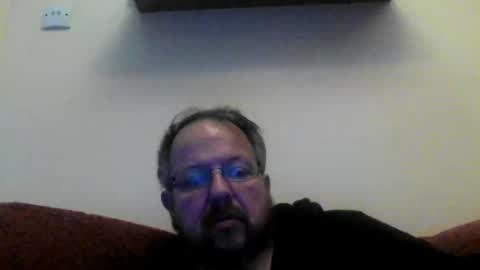 Snapshot of robx32 chatting on March 1, 8:56 am Rob online show from March 1, 8:56 am