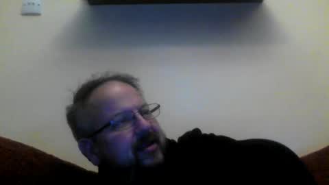 Snapshot of robx32 chatting on February 20, 11:32 pm Rob online show from February 20, 11:32 pm