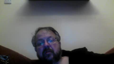 Snapshot of robx32 chatting on January 19, 2:36 am Rob online show from January 19, 2:36 am