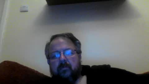 Snapshot of robx32 chatting on February 6, 4:10 am Rob online show from February 6, 4:10 am