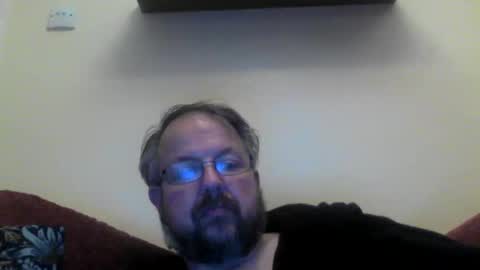 Snapshot of robx32 chatting on February 5, 9:18 pm Rob online show from February 5, 9:18 pm
