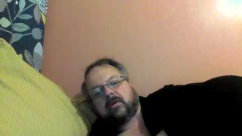 Snapshot of robx32 chatting on February 25, 12:47 am Rob online show from February 25, 12:47 am