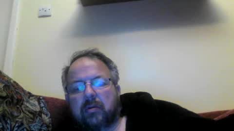 Snapshot of robx32 chatting on March 6, 3:24 am Rob online show from March 6, 3:24 am