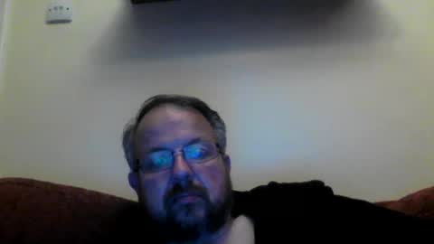 Snapshot of robx32 chatting on March 3, 10:52 pm Rob online show from March 3, 10:52 pm
