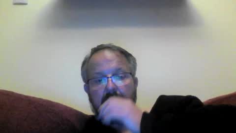 Snapshot of robx32 chatting on October 13, 9:28 pm Rob online show from October 13, 9:28 pm