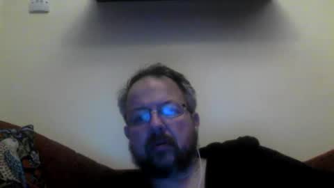 Snapshot of robx32 chatting on February 22, 5:23 am Rob online show from February 22, 5:23 am
