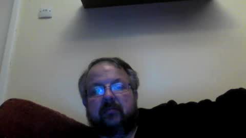 Snapshot of robx32 chatting on February 6, 11:15 pm Rob online show from February 6, 11:15 pm