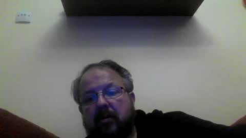 Snapshot of robx32 chatting on January 19, 10:17 pm Rob online show from January 19, 10:17 pm