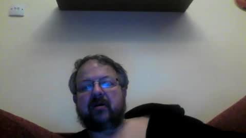 Snapshot of robx32 chatting on January 31, 9:27 am Rob online show from January 31, 9:27 am