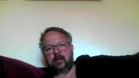 robxx32 online show from April 7, 8:16 am