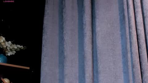 rocco_santos online show from September 20, 9:01 am