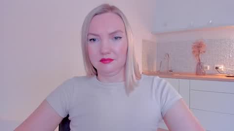Snapshot of rock__baby chatting on February 26, 7:34 am rock__baby online show from February 26, 7:34 am