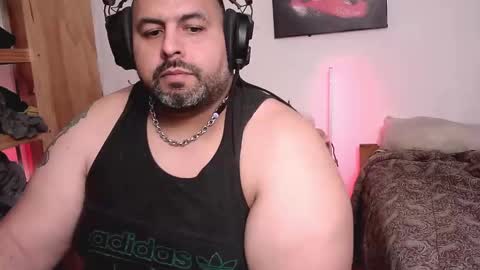 rodrixxx54 online show from November 8, 3:09 am