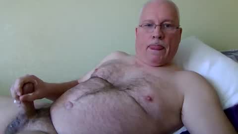 rodstud641 online show from February 8, 6:55 pm