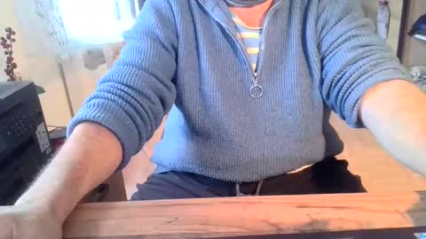 rolandloser1000 online show from December 13, 1:55 pm