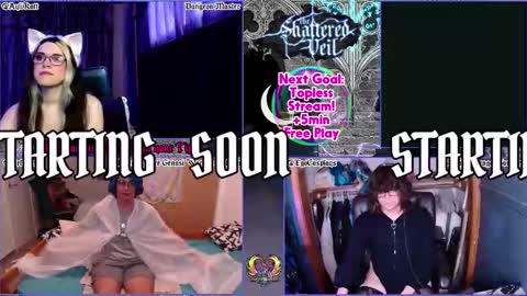 Snapshot of rollseduction chatting on September 18, 11:20 pm Roll For Seduction online show from September 18, 11:20 pm