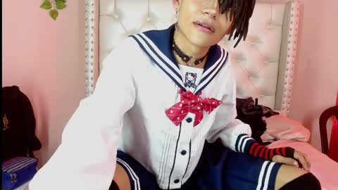 ROMEO online show from April 24, 9:50 pm