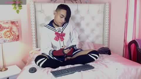 ROMEO online show from April 27, 9:34 pm