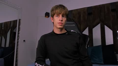 Romeo Ricci online show from February 24, 10:57 pm