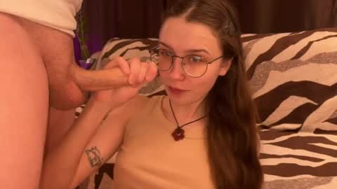 Romeo and Kate online show from April 25, 2:14 pm