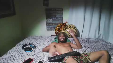 romeotyn online show from October 2, 2:21 am